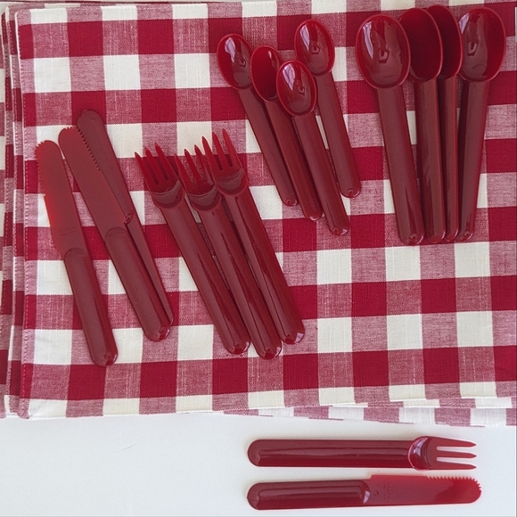 Vintage BODUM x Carsten Jorgensen Melanine Flatware 16 PC 4 Sets Red Swissmade